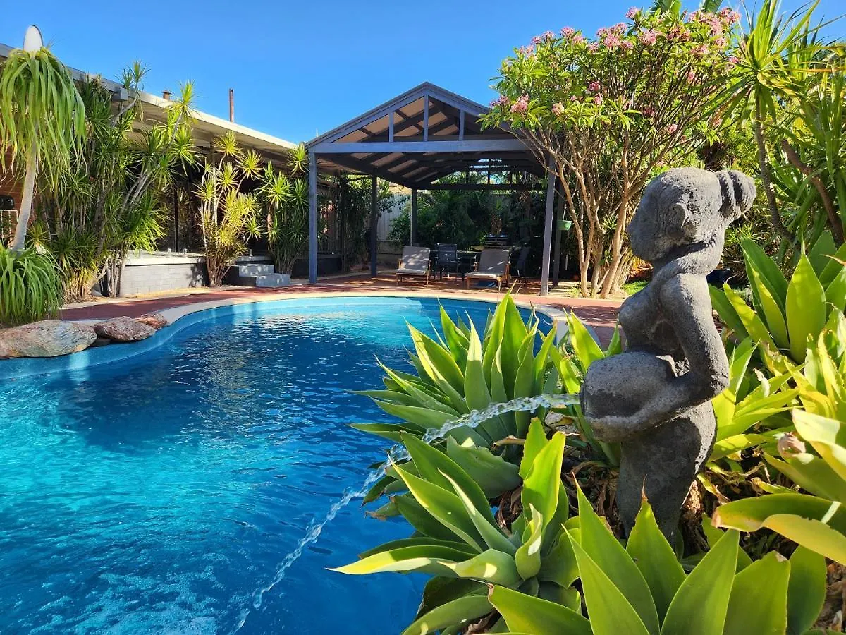 Tranquil Gumnut Cottage - Close To Airport Perth